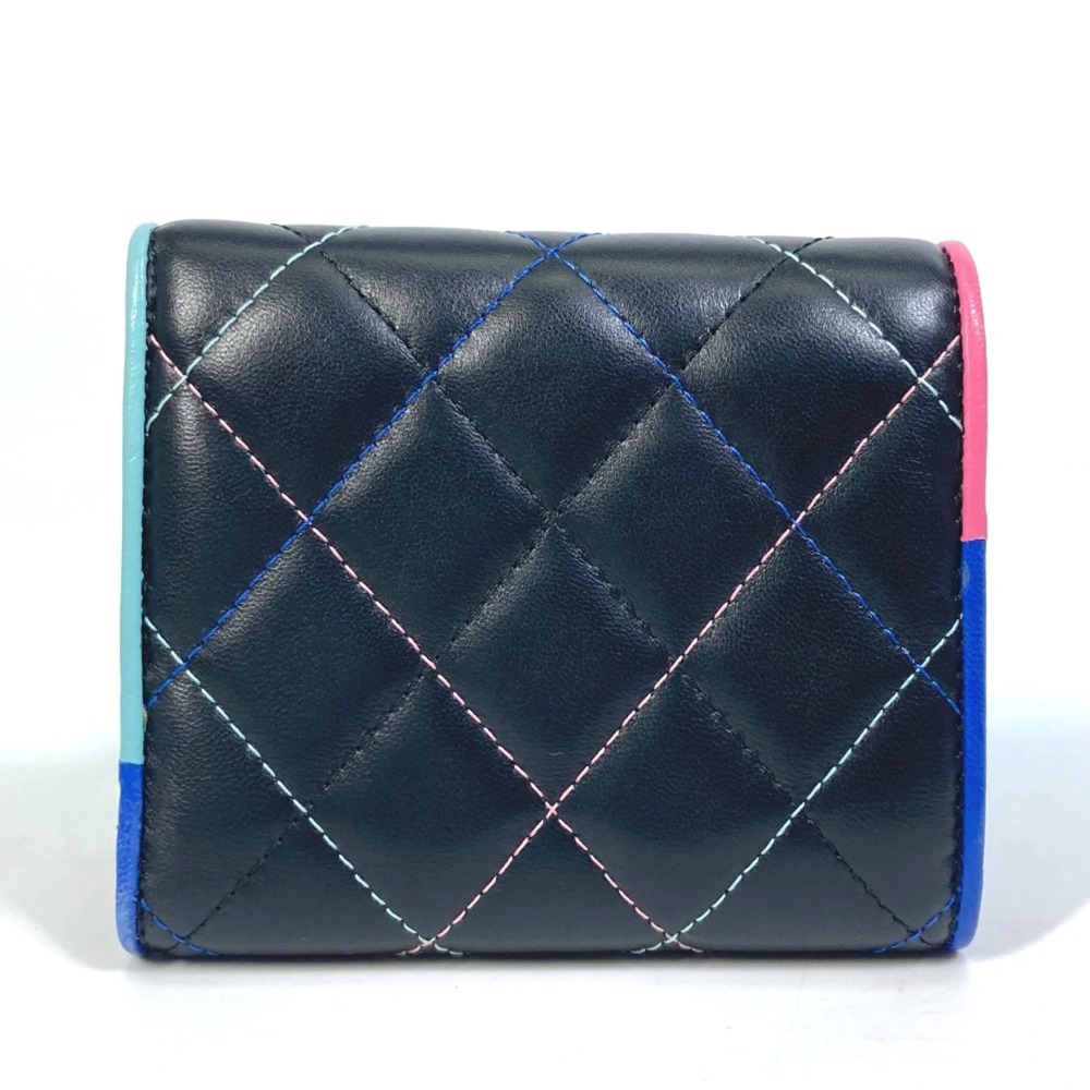 CHANEL Black Wallet - Picture 3 of 15